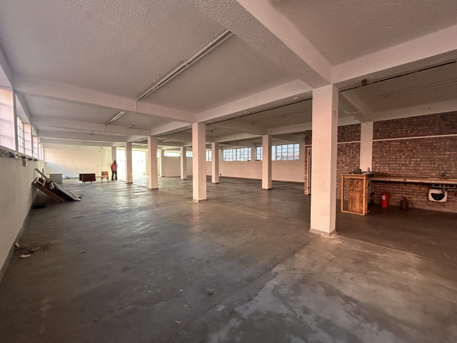 To Let Commercial Property for Rent in Woodstock Western Cape